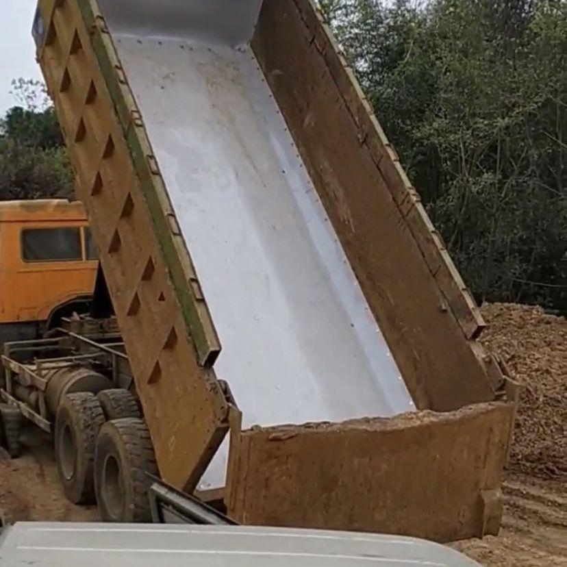 UTS自卸车不滑沾土车厢板渣土车耐塑料滑板后磨轮翻八斗车泥头车