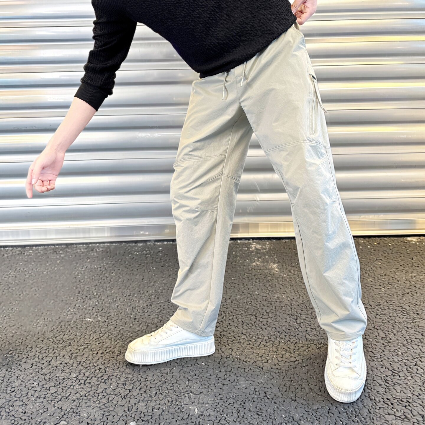 青春活力风工装裤男宽松直筒裤系绳多口袋速干休闲裤