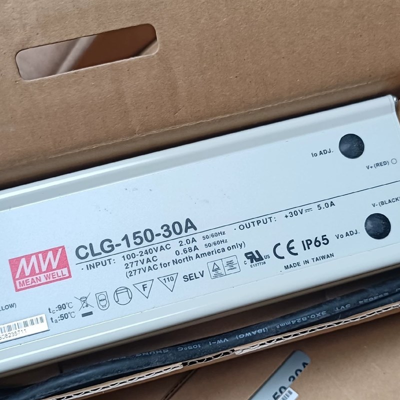 台湾明纬电源CLG-150-30A  30V5A防水电源路灯设备用150W