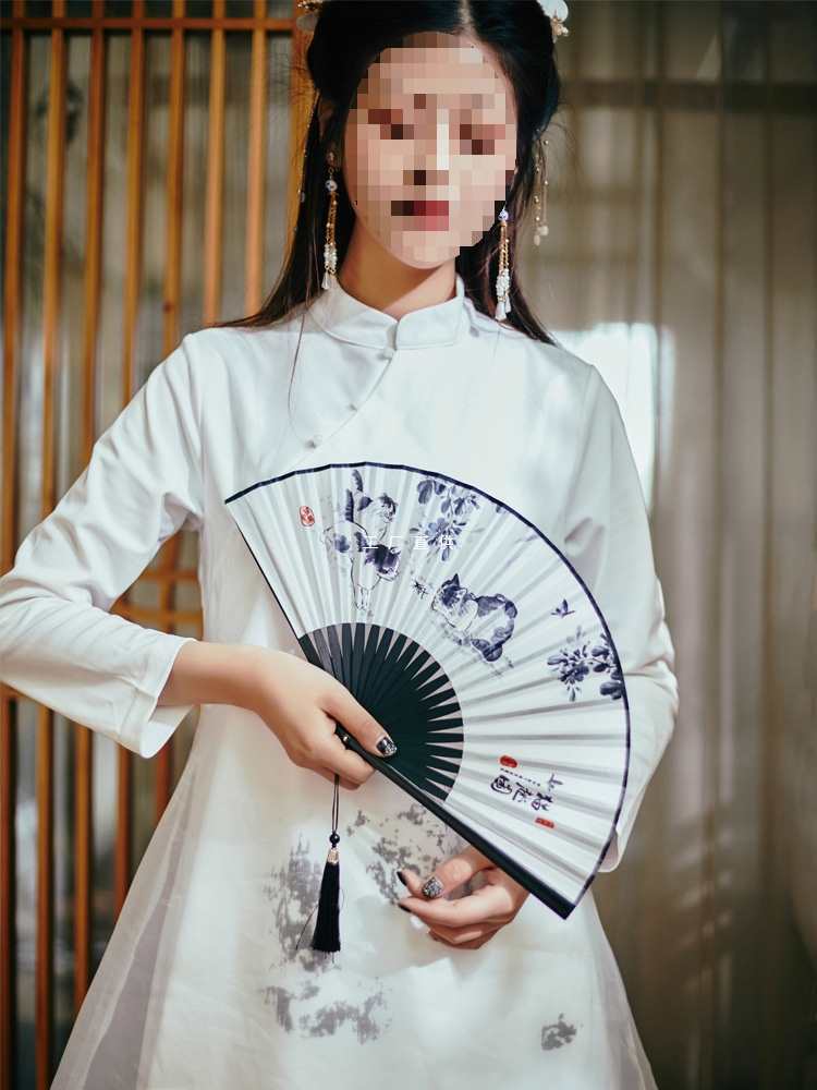 夏季古风黑色便携折叠竹扇