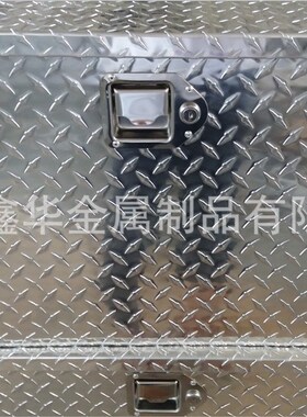 铝制定制发电机工具箱620Lx400Wx550Hmm露营者储存工具箱