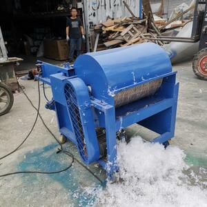 地边角料开松机自产自销RSF旧被套碎机视频丝绵开毯松破机
