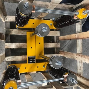 高压隔离开关单端厂家供应锌合金隔离开关 4R双极手轮式