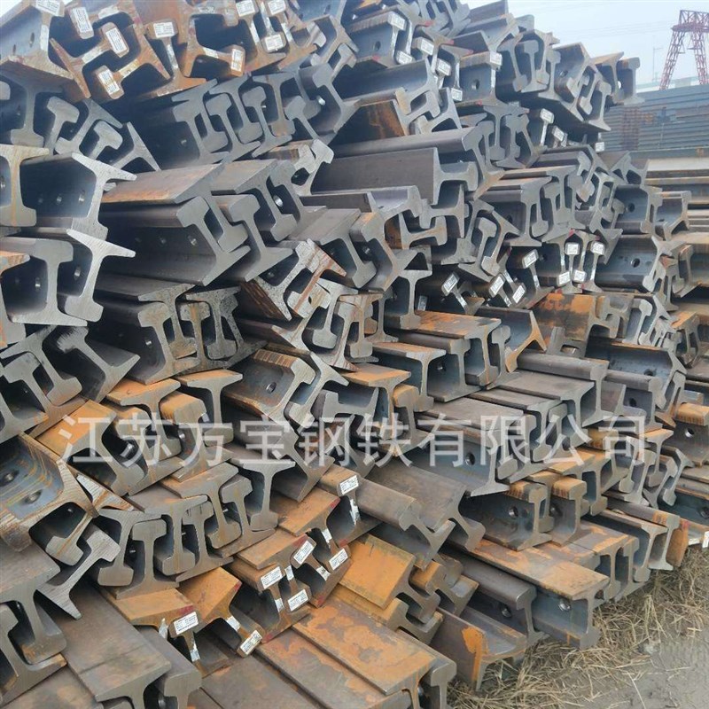 钢轨U71Mn轨道钢QU70 QU100 QU120钢轨煤矿用钢轨 轨道钢轨规格多