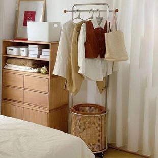 日挂671式 实木可藤编包衣帽架卧室床头覆古落地带轮移脏动收纳衣