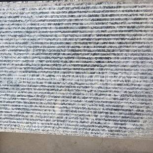 内乡G733石地材厂家珍珠灰丝石面小铁灰机刨石防滑美观建筑广场拉