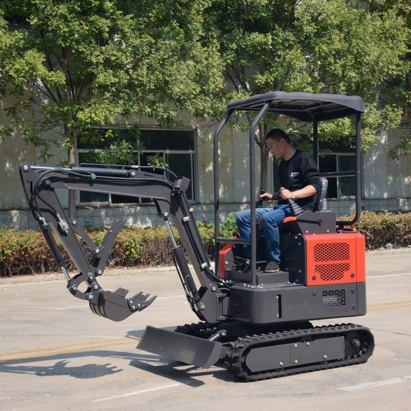 农型场大棚履带式小挖掘机家用工程室内破NOD碎小钩机绿挖沟小挖