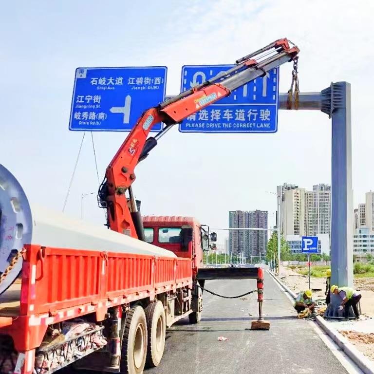 牌标志牌杆指示牌交信号灯杆控杆8700立柱龙门架限高架路交通通设