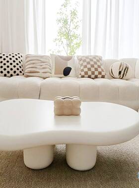 VYR风异客厅形矮桌家用网红小户云型茶几油奶朵简约现代小桌子