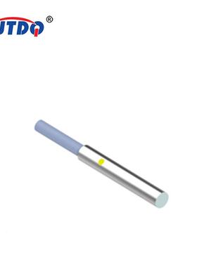 MD4M-N-NK4超小电感式接近关型D4M-开-NK0N.8光杆型