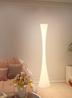 法式奶油客厅计沙发32852蛮地边立式落地灯设师创意卧室小腰落灯