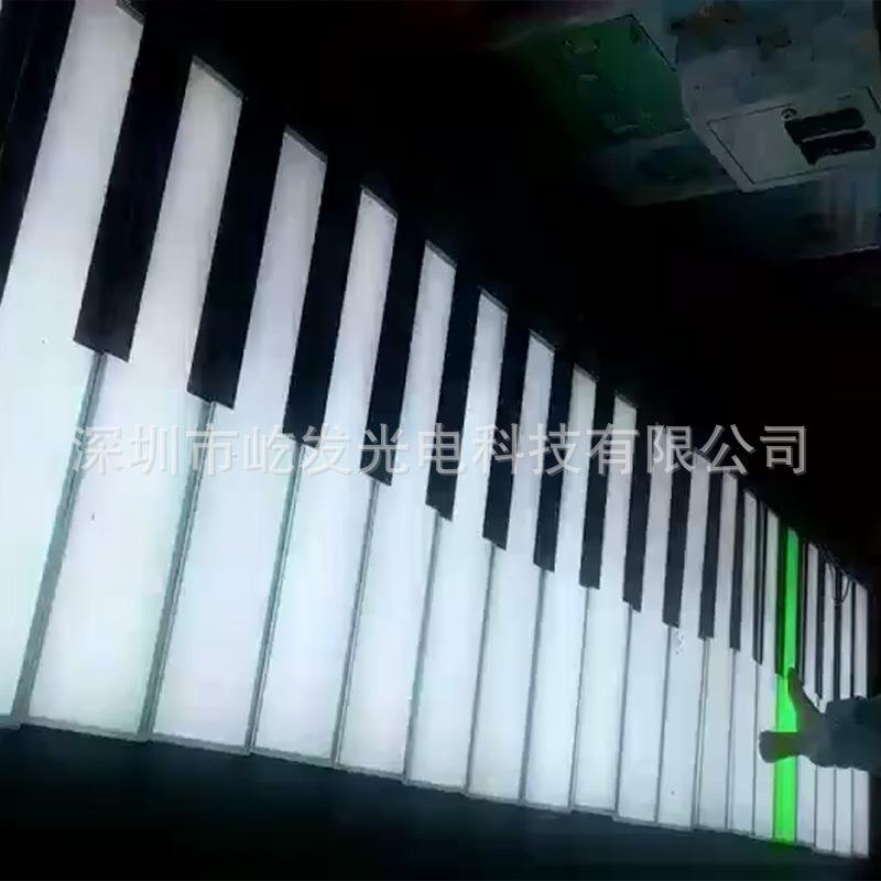 钢琴互动感应VZH发声地板灯发光台户琴外键楼梯阶灯地网红音乐脚