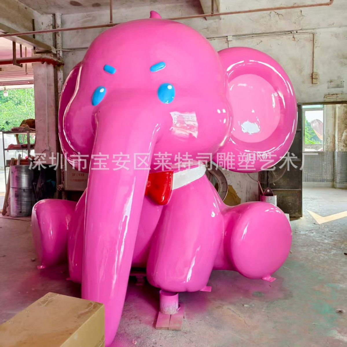 雕塑制定玻璃钢卡通人物大象树脂模型户外大型门口吉祥物粉象摆件