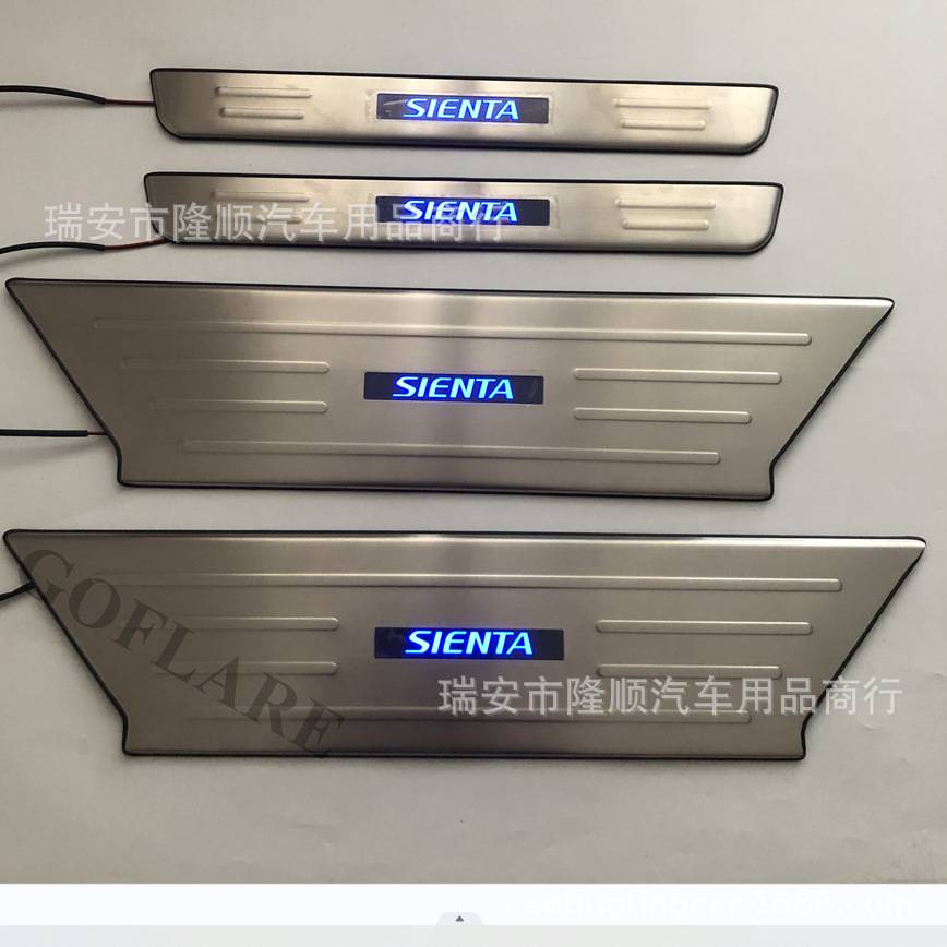 03-11款Sienta 80系 NCP81 带灯门槛条 LED迎宾踏板