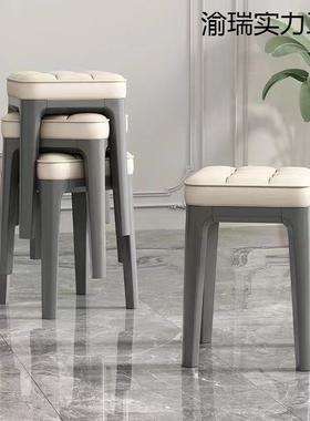 塑料厚加YIB子凳子成人塑料家用现代简约凳圆凳餐厅椅可叠放板