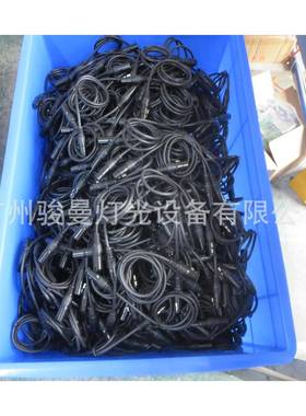 D512一M米信号线一黑色金属X卡侬舞台75灯信号线音视频线8条盒套