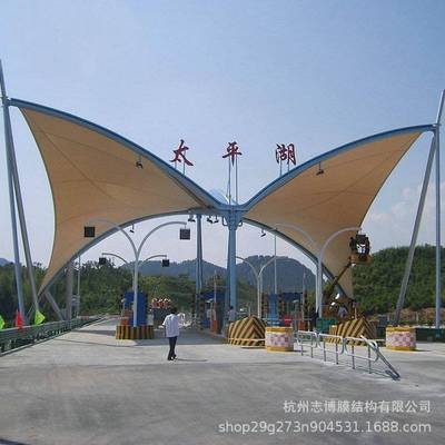 加油站Q235型张拉膜遮阳棚 膜结构雨棚景观棚 汽车站公交站遮雨棚