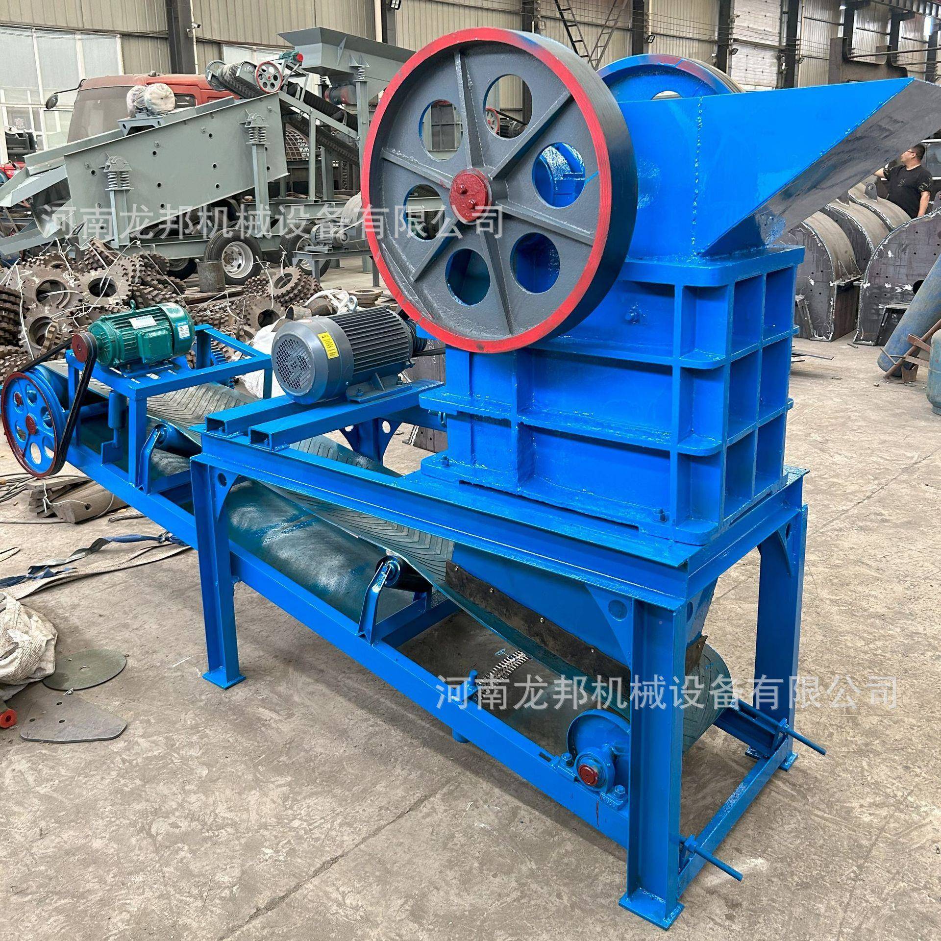 混凝土矿PE-018山粗石头鄂式颚破碎机碎机移式细颚破制砂机动式破