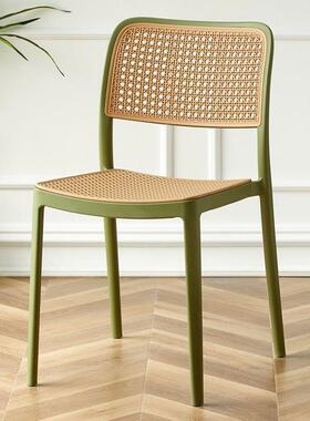 塑椅XKV子加厚餐椅家用藤料可叠放编户外餐厅吃靠背凳子休饭闲书
