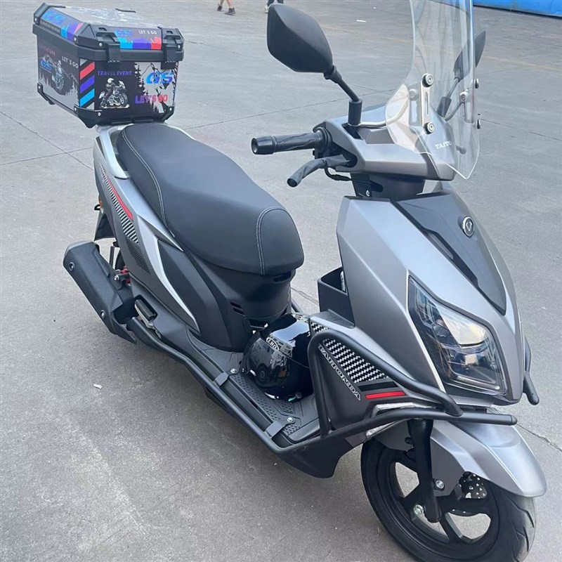 台田150网红款UY三代国四电喷踏板摩托车2023款全国可上牌