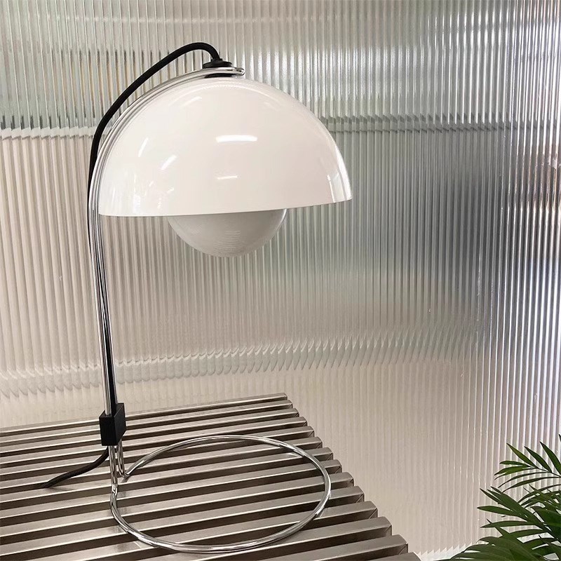 中古奶油风丹麦花苞台灯可移位设计书房卧室床头VP4氛围婚房阅读