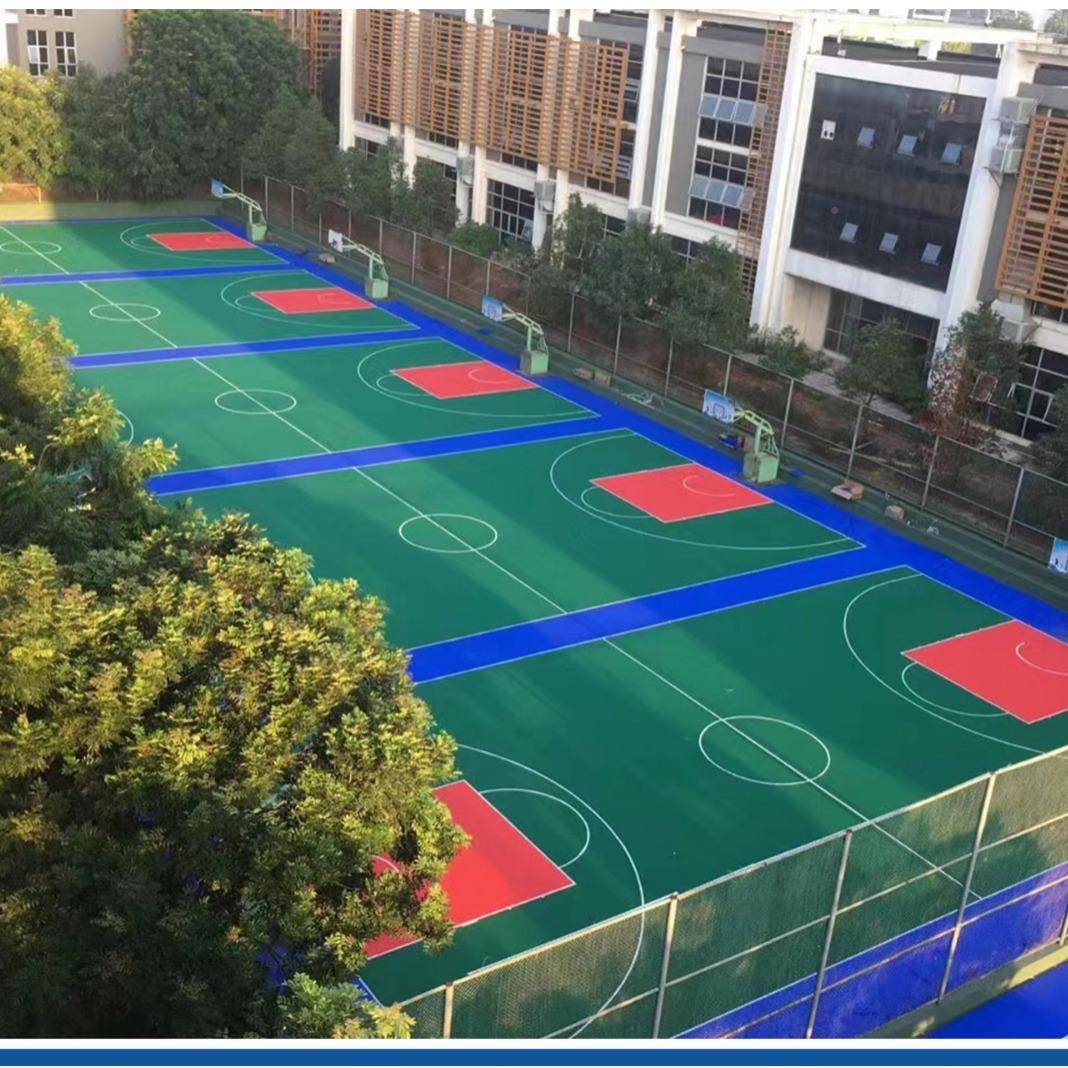 悬浮地板工厂直销学篮球操场室外幼儿浮园校户外AUO场悬拼装地板