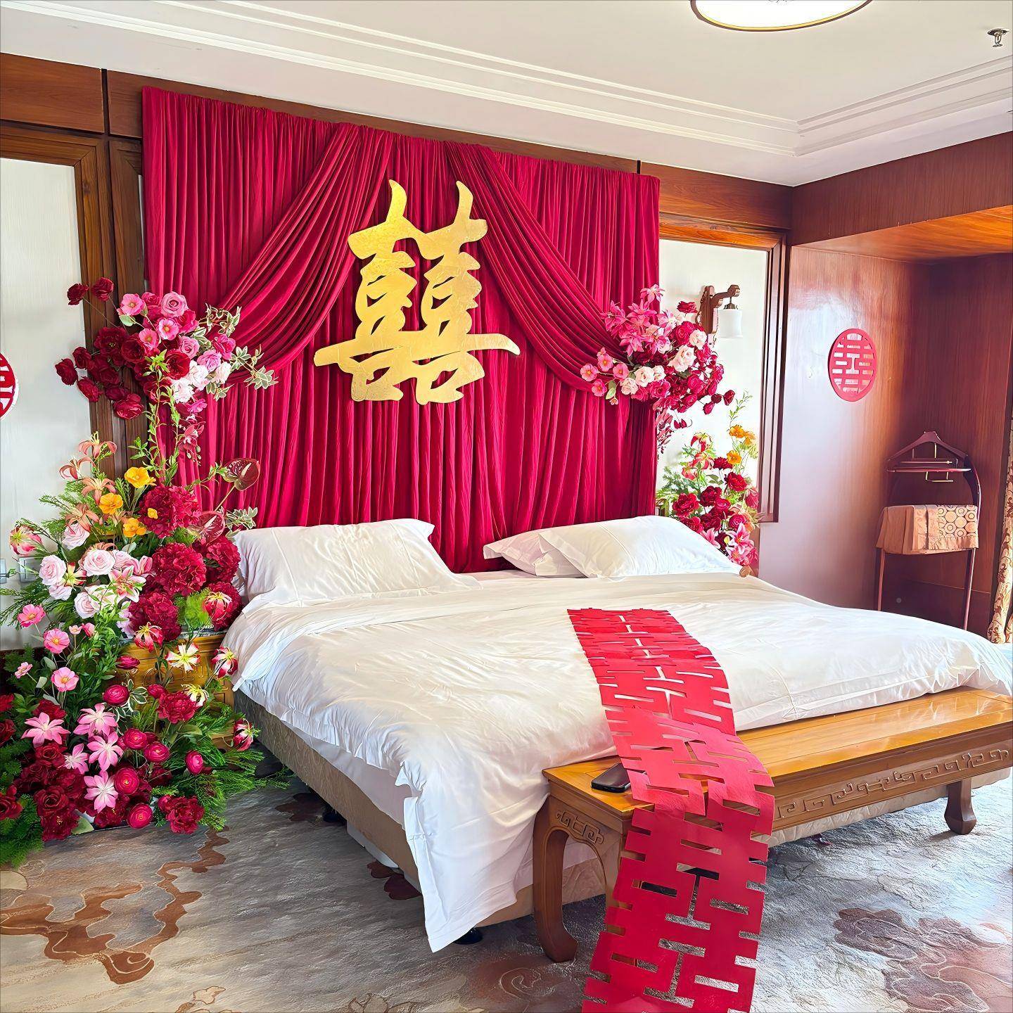 婚卧房婚房装饰头饰中式布幔结装婚布置床氛围感喜字套装婚礼拉花