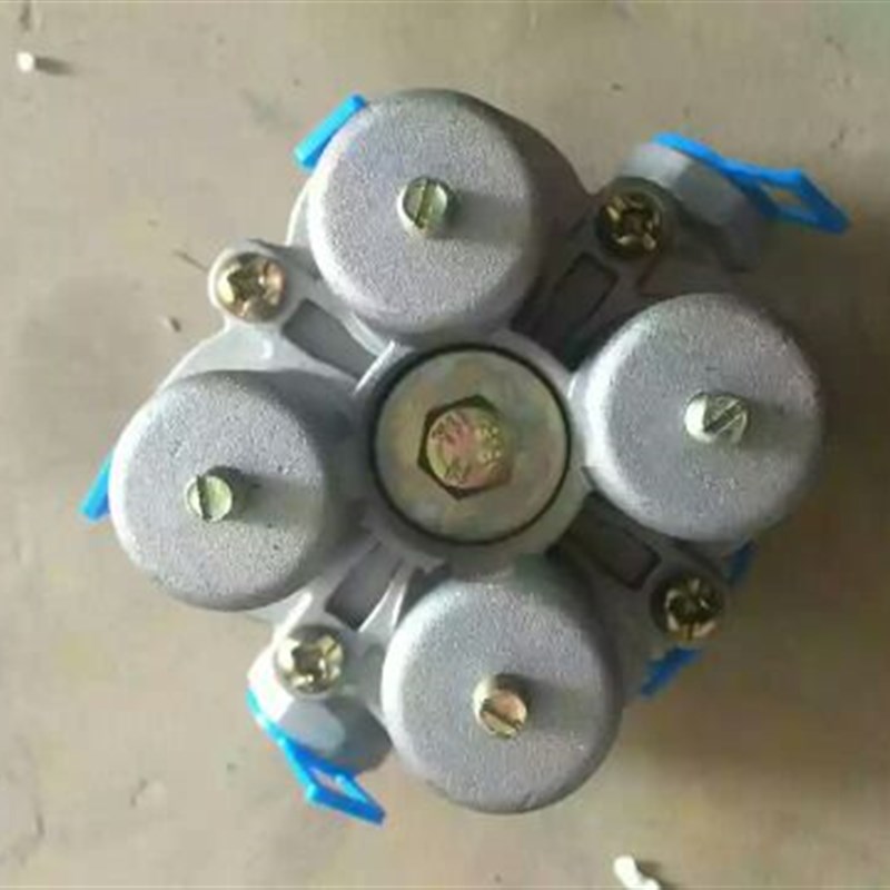 徐工吊车配件   徐工吊车12吨16吨20b25吨汽路阀四路阀原厂正品