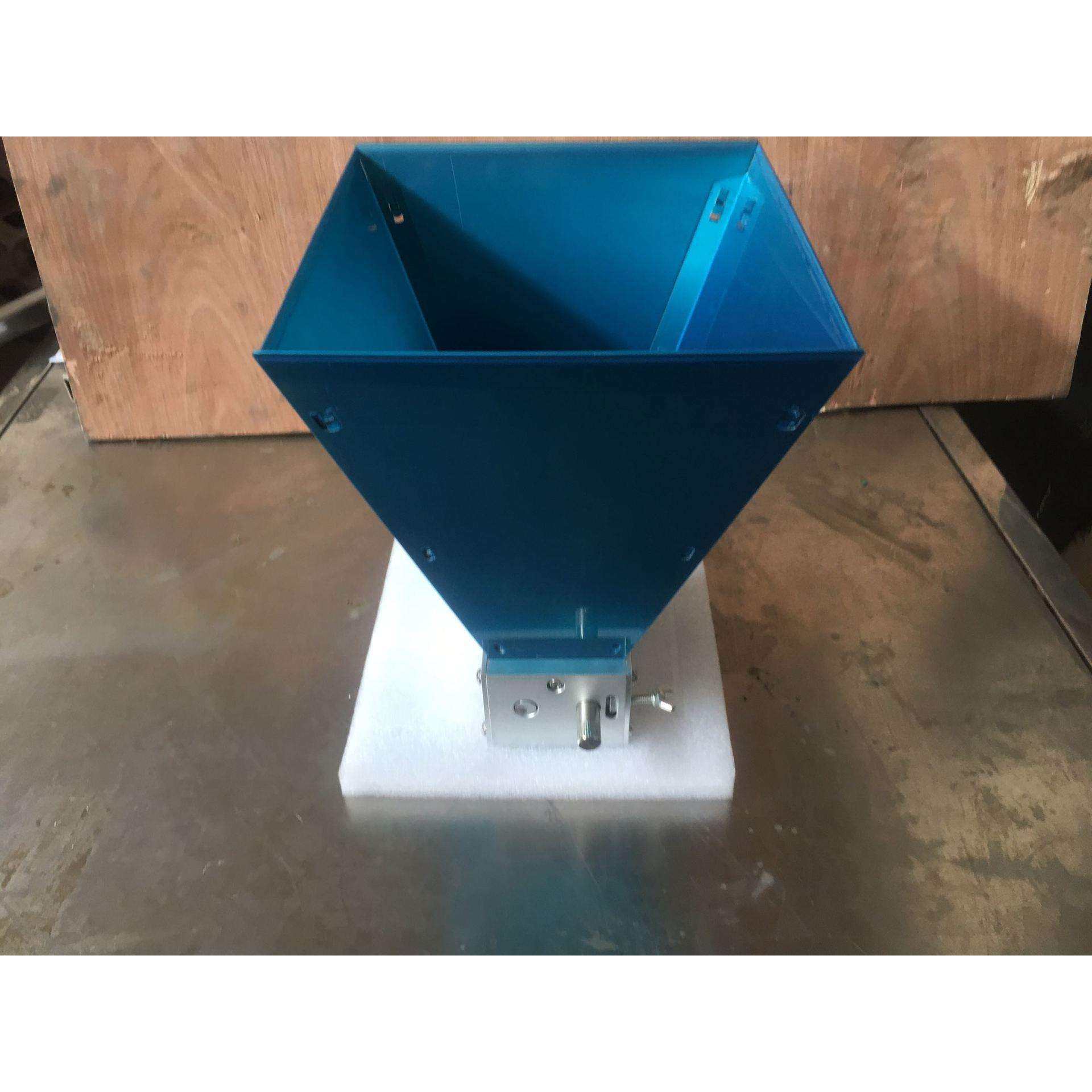 代洋集团手摇对辊不锈钢五谷研磨机 麦芽粉碎设备 杂粮破碎器直銷,电子元器件市场,其它元器件,淘宝优惠券,粉丝福利购,淘宝优惠卷