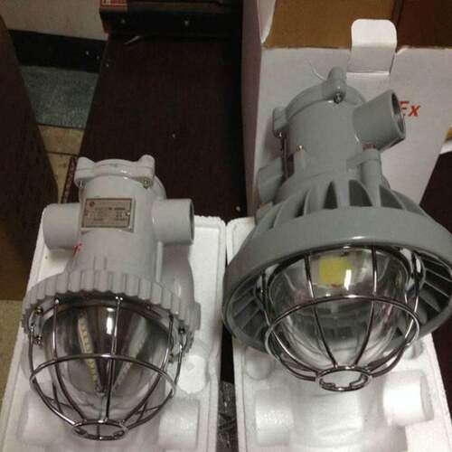 DGS18/127LED巷道灯  低价供应DGS18/127LED巷道灯