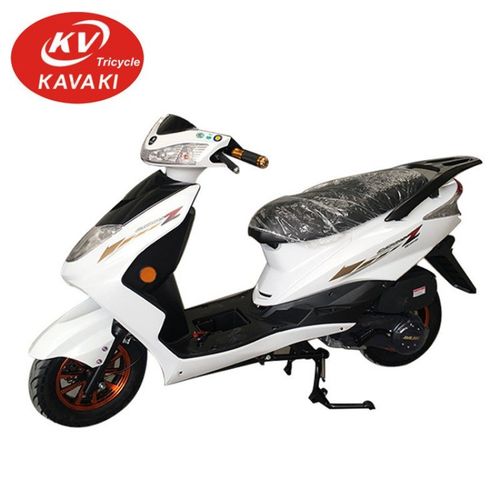 卡瓦崎飞猪出口新款女式踏板车跨境货源125CC汽油两轮摩托车搭客