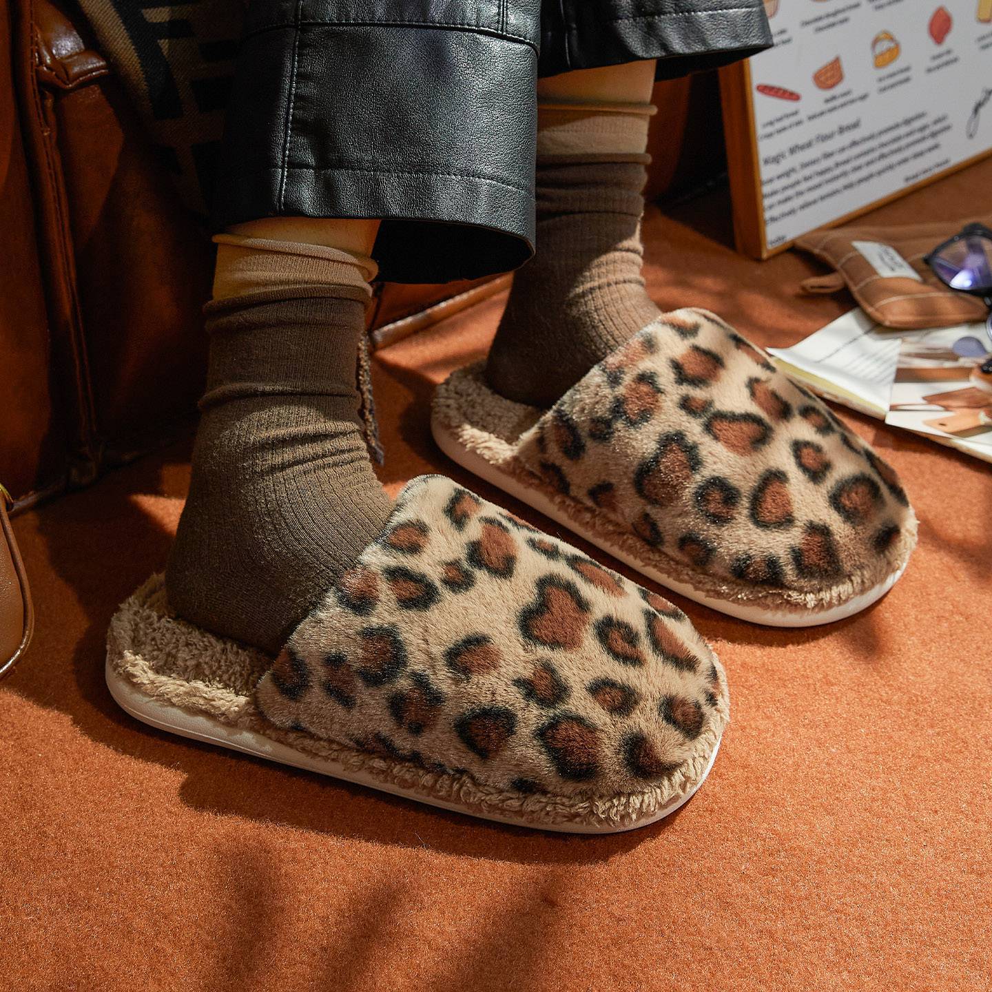 千牧芙卡通豹纹棉拖鞋女冬季厚底防滑居家室内软底舒适包头毛毛棉
