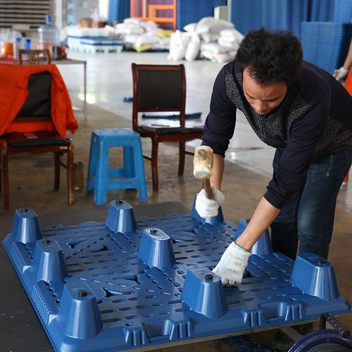 1210九脚吹塑托盘 防滑塑料托板仓库防潮垫板 物流塑料栈板拖板