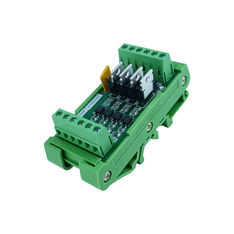 4路PLC输出放大板 进口光耦隔离转换功率 电流电压信号 PNP工控板