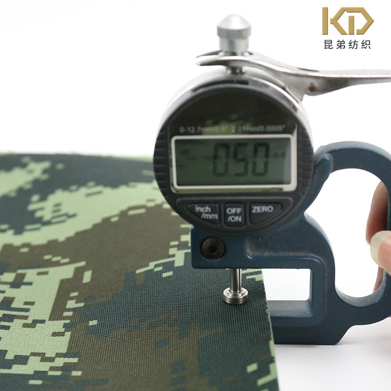 600D防水PVC防水牛津布 无白印武井户外箱包加厚加密帐篷布料