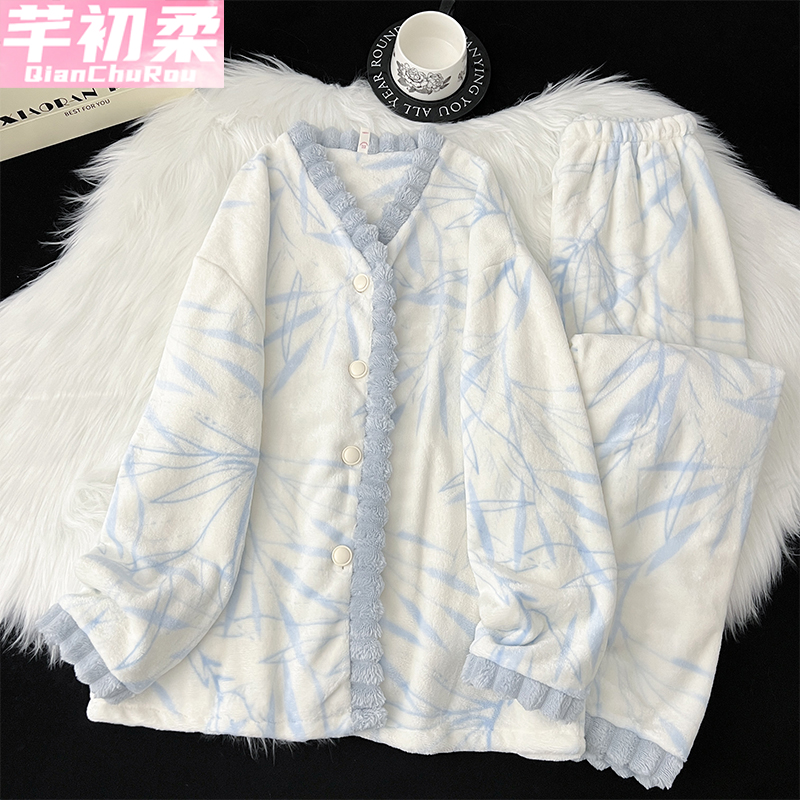 法兰绒睡衣女新款冬季珊瑚绒绿色