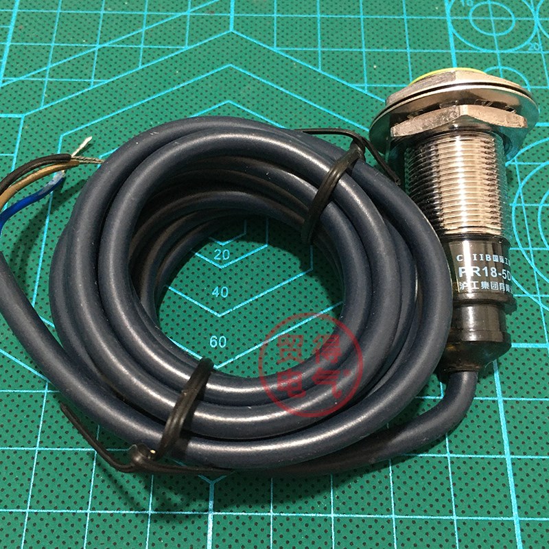 PR18-8DN沪工CHIIB电感式接近开关5DN DP DO AO AC传感器OMKQN