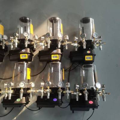 搅站主机手黄拌油FHF泵四出口电动油脂润滑泵动加油黄泵生产油厂