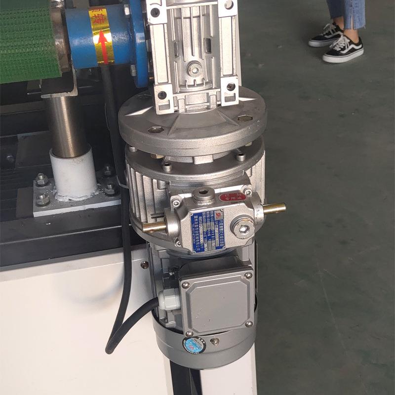 平面抛光机金属砂光机不锈钢镜面拉毛丝刺机带钢板除锈去砂打AEV