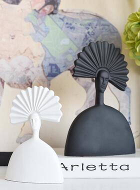 现代简约创意抽象人物客厅酒VMC柜视电柜书房架博古架件家居装摆