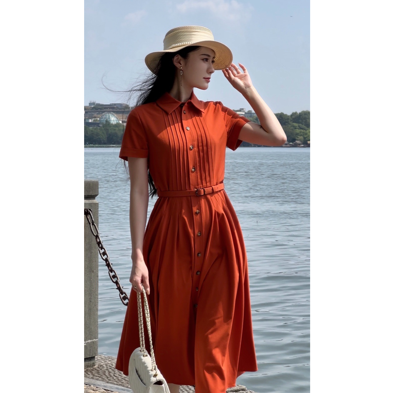 Girdear/哥弟夏季新款爆款百搭收腰连衣裙附腰带1500449都市假日