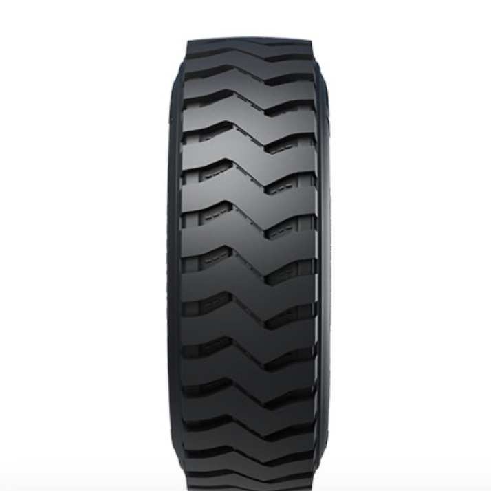900R20货车工程机械胎轮胎 矿山花纹全钢丝抗压防扎现货900r20