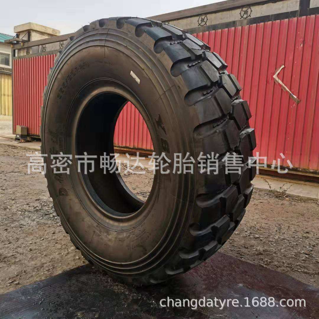 现货供应305/80R20越野轮胎 卡车轮胎 吊车轮胎 305/80r20