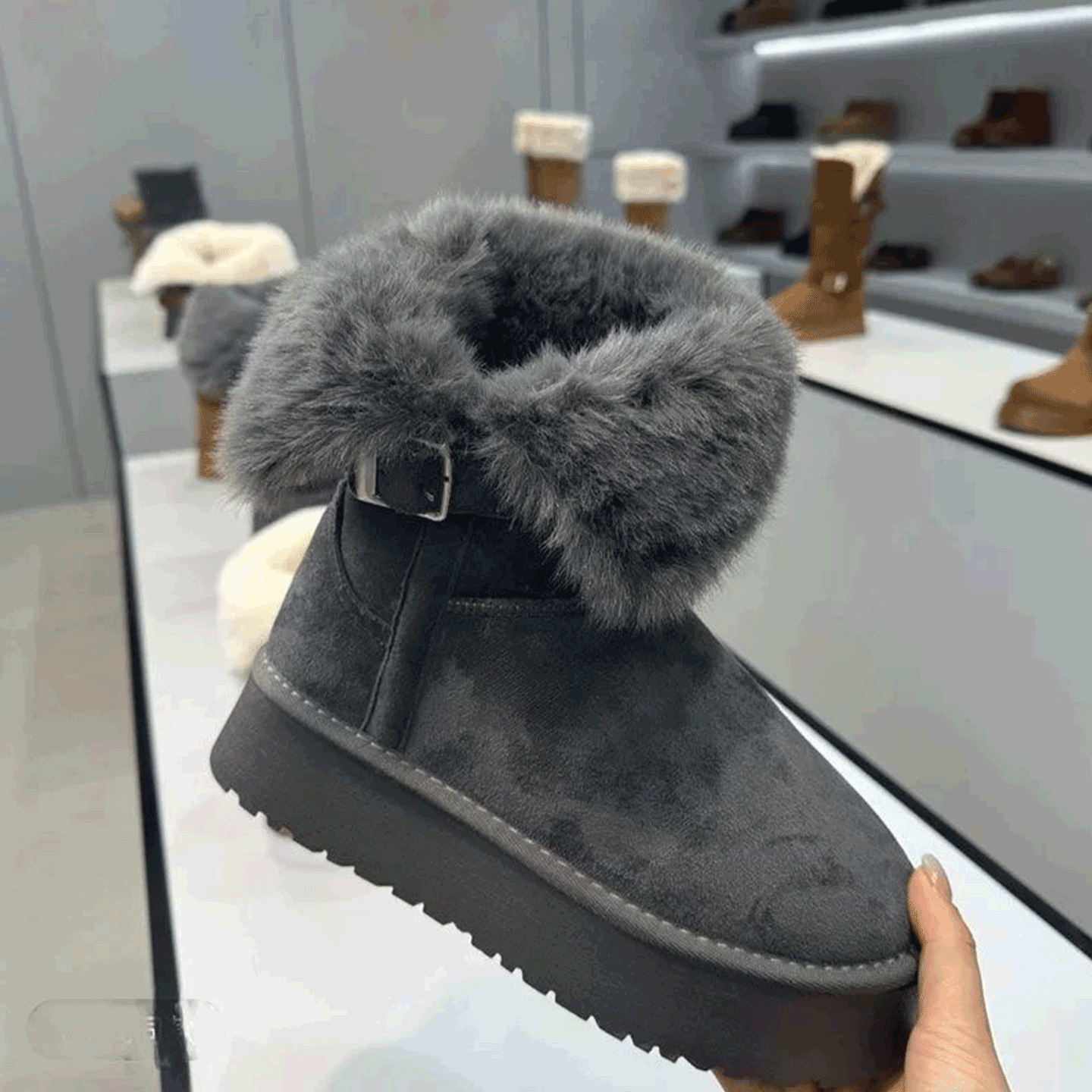 灰色雪地靴女款2025年冬季厚底增高短筒长筒东北加绒加厚保暖棉鞋