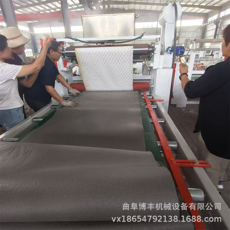 汽车内饰皮革海绵EVA热熔胶复合机 保温棉铝箔贴合机 pur涂胶机
