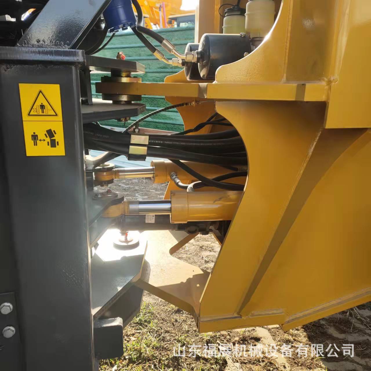 2中小型铲小型装载机配套云内90增压发动车机125654变矩器