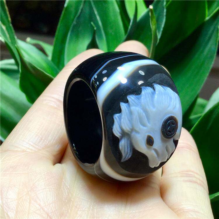 东海水晶天然天眼缠丝玛瑙雕刻马动物扳指【内径：23mm】