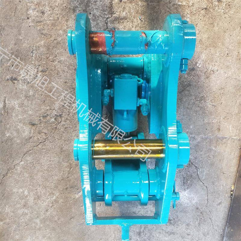 三徐工挖掘机一械快速连接器整体铸机钢磨YBG耐挖机快换接头换斗