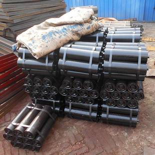 河北供应各种规格铁托辊包胶托辊橡胶缓冲槽型托辊组