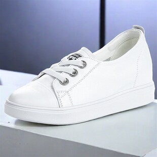 小白鞋内增高女鞋百搭一脚蹬w运动休闲鞋纯皮显瘦秋天穿的开车鞋